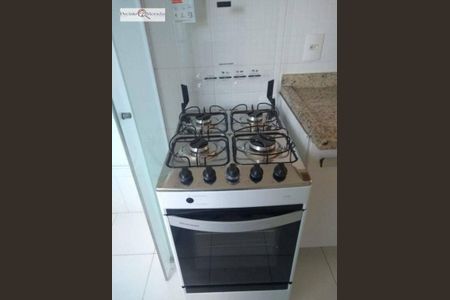 6_photo/94ce554e0d.f176918fbcf1cc22-ATLAS-0530397f-58c3-4e23-b63f-17abaebd95da.jpg de apartamento à venda com 2 quartos, 50m² em Granja Viana, Cotia