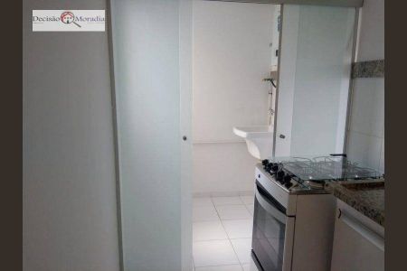 4_photo/94ce554e0d.f176918fbcf1cc22-ATLAS-0effcc1e-80e0-4a55-a8e8-4f224bae2fd5.jpg de apartamento à venda com 2 quartos, 50m² em Granja Viana, Cotia