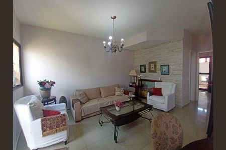 2_photo/94ce554e8f.9f73e101bd22bb98-ATLAS-1008262e-9475-4082-8726-fb07f1548d1e.jpg de casa à venda com 3 quartos, 95m² em Granja Viana, Cotia