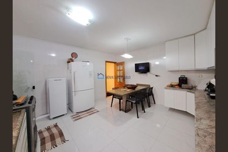 13_photo/94ce555083.16787a6ea0be7e8a-ATLAS-bdd2d86f-ed12-4594-8429-05f5e93faee4.jpg de casa à venda com 4 quartos, 325m² em Santa Maria, Osasco
