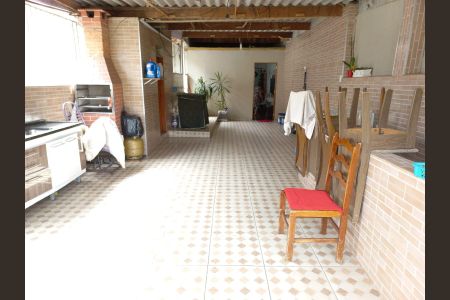 36_photo/94ce5550f5.2a17df7df6ae08cb-ATLAS-6ac0cf1f-747f-413f-98e6-309154e0e526.jpg de casa à venda com 5 quartos, 300m² em Santa Maria, Osasco