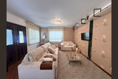 8_photo/94ce5552a1.ead0744c2329e0c8-ATLAS-3f7fbbc2-21ab-48db-8fd6-c64b2eae86fa.jpg de casa à venda com 3 quartos, 329m² em Granja Viana, Cotia