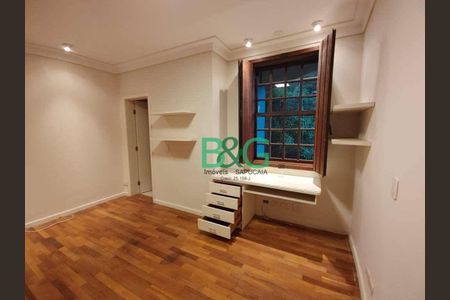 9_photo/94ce55537b.cc80a849dbb3670d-ATLAS-4b778955-b9bb-4ddc-a5ee-6290a1719b7e.jpg de casa de condomínio à venda com 6 quartos, 550m² em Vila Appia Antica, Carapicuíba