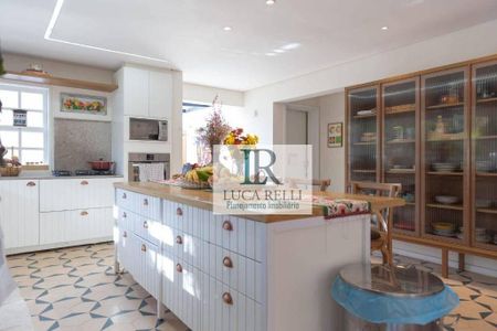 29_photo/94ce5553f3.c65db5d48a7541ba-ATLAS-2acbe3bf-eab3-4757-9b99-3f0efd995496.jpg de casa de condomínio para alugar com 5 quartos, 300m² em Parque Primavera, Carapicuíba