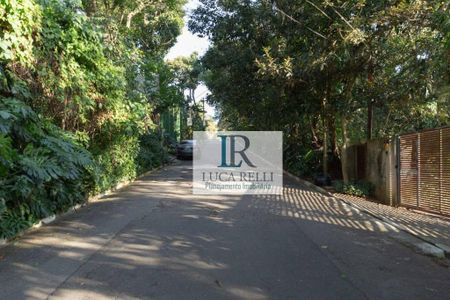 2_photo/94ce5553f3.c65db5d48a7541ba-ATLAS-b3e4cedd-4a73-451e-87d8-914c75b02ccb.jpg de casa de condomínio para alugar com 5 quartos, 300m² em Parque Primavera, Carapicuíba