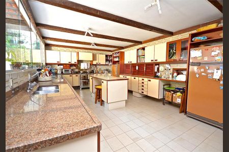 9_photo/94ce555501.3714cccd63f8fe2d-ATLAS-3373c3c4-57be-481a-b722-b7cdfc3b43d6.jpg de casa de condomínio à venda com 6 quartos, 860m² em Vila Appia Antica, Carapicuíba