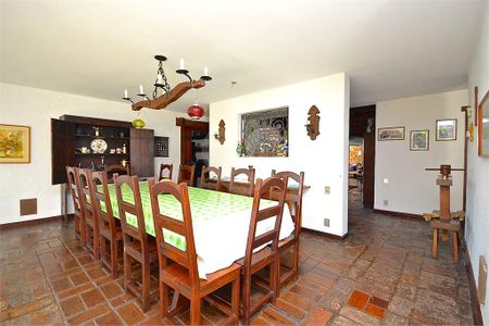 17_photo/94ce555501.3714cccd63f8fe2d-ATLAS-b7f7d339-6348-4976-847f-d380bfbb691a.jpg de casa de condomínio à venda com 6 quartos, 860m² em Vila Appia Antica, Carapicuíba