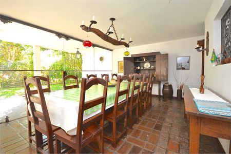 4_photo/94ce555501.3714cccd63f8fe2d-ATLAS-dfe1ea69-0eb9-4447-826d-2681bd6ac2e7.jpg de casa de condomínio à venda com 6 quartos, 860m² em Vila Appia Antica, Carapicuíba