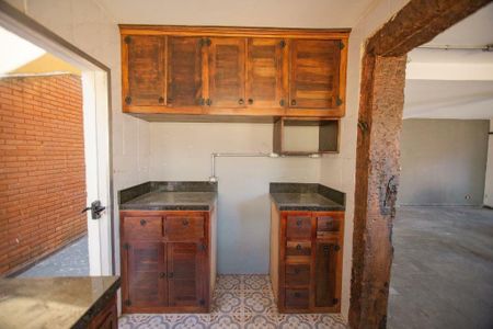 6_photo/94ce55552f.f38e38137a2159e3-ATLAS-e46d3991-b413-44bc-9452-42f85f3cac55.jpg de casa de condomínio à venda com 3 quartos, 260m² em Vila Appia Antica, Carapicuíba