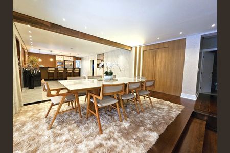 11_photo/94ce5556ad.4909862b8c1c38b1-ATLAS-1c7206c6-e567-413e-bf2f-15b2c8fafade.jpg de casa de condomínio à venda com 5 quartos, 824m² em Parque Primavera, Carapicuíba