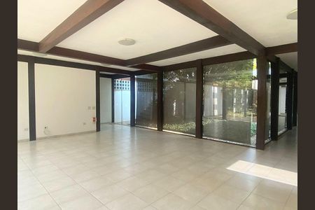 10_photo/94ce5556b3.826aa08d214c4ef3-ATLAS-58107ae4-831c-4ae2-9131-eafdda848dd2.jpg de casa de condomínio à venda com 4 quartos, 525m² em Parque Primavera, Carapicuíba