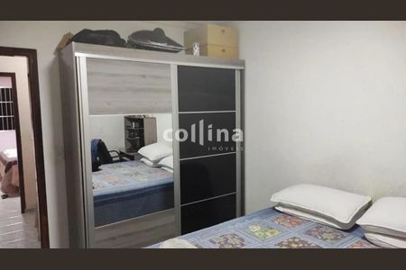 5_photo/94ce555a59.ceff8192393c33de-ATLAS-3f69827f-2152-4444-98c9-d85b36e3377d.jpg de casa à venda com 3 quartos, 200m² em Recanto das Rosas, Osasco