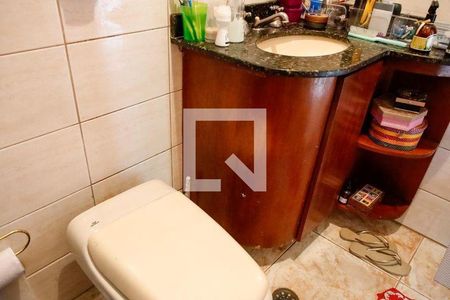 22_photo/94ce555aa5.aee49e73b172d5f5-ATLAS-436bfede-84fb-4a04-9423-7ba1881ce434.jpg de casa à venda com 4 quartos, 185m² em Recanto das Rosas, Osasco