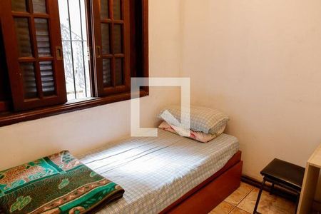 5_photo/94ce555aa5.aee49e73b172d5f5-ATLAS-654735a0-7552-40d3-8f72-ed220bf083aa.jpg de casa à venda com 4 quartos, 185m² em Recanto das Rosas, Osasco