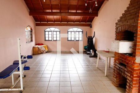 47_photo/94ce555aa5.aee49e73b172d5f5-ATLAS-9bce6ab0-3071-4552-b512-0daf520cdc8f.jpg de casa à venda com 4 quartos, 185m² em Recanto das Rosas, Osasco