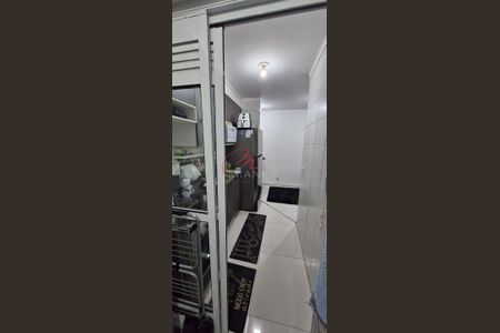 4_photo/94ce555b7b.7954feb32d1ae247-ATLAS-3fe746fc-a28f-4c99-8b58-de0bfcef631f.jpg de apartamento à venda com 2 quartos, 38m² em Recanto das Rosas, Osasco