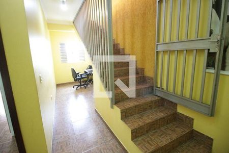 5_photo/94ce555dad.09604b2c146ebc17-ATLAS-baa81f3c-4e09-4db2-9667-81200ecd1440.jpg de casa à venda com 4 quartos, 392m² em Jardim Primeiro de Maio (Chacara Fazendinha), Osasco