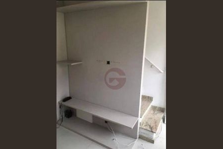 3_photo/94ce555f43.4cb8d43498bd1dc6-ATLAS-6c08c571-d251-4bc7-a359-4e75db56d04d.jpg de casa à venda com 2 quartos, 74m² em Santa Maria, Osasco