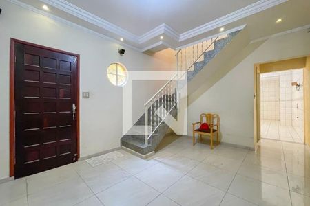 2_photo/94ce5562d5.49c40a4e0c1b1036-ATLAS-4829653b-9eea-47ae-b20d-c935ff12db18.jpg de casa à venda com 3 quartos, 193m² em Novo Osasco, Osasco