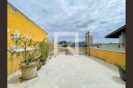 17_photo/94ce5562d5.49c40a4e0c1b1036-ATLAS-f7ae2779-19db-47d0-b81e-dcd33db6b566.jpg de casa à venda com 3 quartos, 193m² em Novo Osasco, Osasco