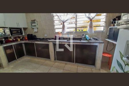 7_photo/94ce55668d.66fcc92b62920e23-ATLAS-13c2ad8b-0d01-4b0e-ab4c-7e32140cfa2f.jpg de casa à venda com 5 quartos, 250m² em Conceicao, Osasco