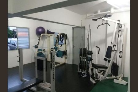 23_photo/94ce556a5f.f861ecc718bdcbd7-ATLAS-b70ac8b1-6b64-455d-af2d-7e6605bace7e.jpg de casa à venda com 2 quartos, 49m² em Conjunto Promorar Raposo Tavares, São Paulo