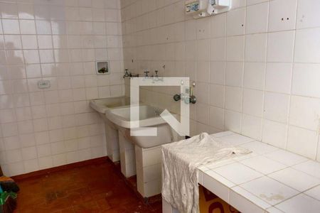 47_photo/94ce5577b1.e9744f0b397a6472-ATLAS-8f4db9e3-911d-41c5-8d7f-c8b02aba53e6.jpg de casa à venda com 5 quartos, 210m² em City Bussocaba, Osasco