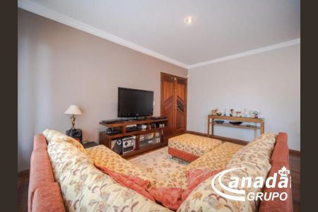 4_photo/94ce558273.ba3e4f1a03d92c8a-ATLAS-f9ec7730-310c-412e-9d30-ef75140c8378.jpg de casa à venda com 3 quartos, 300m² em Bussocaba, Osasco