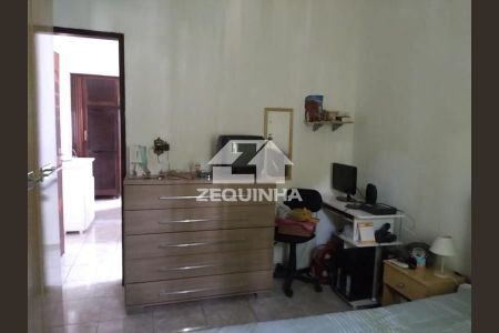 3_photo/94ce5584f9.ceff8192393c33de-ATLAS-40244edf-e204-42cd-9afa-cc8d8e11d66e.jpg de casa à venda com 4 quartos, 111m² em Jardim D'abril, Osasco