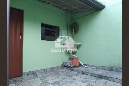 11_photo/94ce5584f9.ceff8192393c33de-ATLAS-87aa07a5-bdd4-44fc-a0e7-d1ff33e8473f.jpg de casa à venda com 4 quartos, 111m² em Jardim D'abril, Osasco