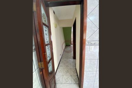 1_photo/94ce55861b.1dc817000cb419a8-ATLAS-c59bf087-454a-4ec4-ab75-e498bdb8dfb4.jpg de casa à venda com 2 quartos, 169m² em Jardim D'abril, Osasco