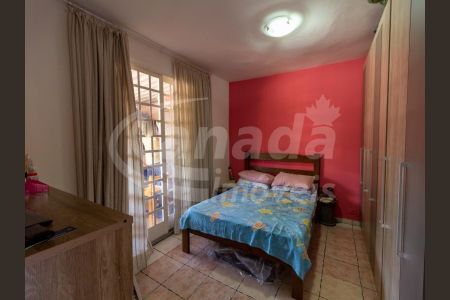 6_photo/94ce558649.c4a0bdba0b5cdebe-ATLAS-652de26d-84e2-4862-934d-9e06b036de51.jpg de casa à venda com 6 quartos, 228m² em Jardim D'abril, Osasco