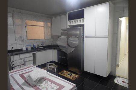 8_photo/94ce558661.e100dba37721dde7-ATLAS-30b83723-b32b-470a-8ea6-683201dc2dde.jpg de casa à venda com 2 quartos, 180m² em Jardim D'abril, Osasco