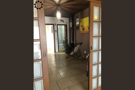 2_photo/94ce5586eb.7014f0fcb964990e-ATLAS-81ce3358-7dea-4eef-8eca-eac4635c31eb.jpg de casa à venda com 3 quartos, 200m² em Jardim D'abril, Osasco