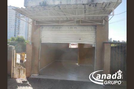 4_photo/94ce55880f.c27bb358fc36071b-ATLAS-e85e4253-181b-4adf-a764-c1793560a73a.jpg de casa à venda com 2 quartos, 175m² em Jardim D'abril, Osasco