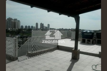 3_photo/94ce558879.ceff8192393c33de-ATLAS-0c8d1836-4ab0-4994-b9cc-8e29fb3042f6.jpg de casa à venda com 3 quartos, 197m² em Jardim D'abril, Osasco