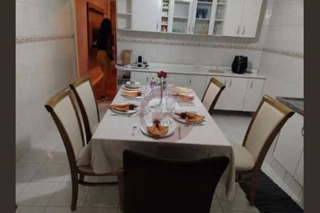 5_photo/94ce5588ad.04a823dc9d4d949a-ATLAS-0f9ca2e6-bed7-44e7-8e64-c47de7cefcf6.jpg de casa à venda com 3 quartos, 186m² em Jardim D'abril, Osasco