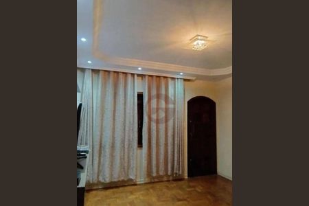 6_photo/94ce5588ad.04a823dc9d4d949a-ATLAS-9a2ecc87-b858-4e3e-bd76-b8bff9cb658b.jpg de casa à venda com 3 quartos, 186m² em Jardim D'abril, Osasco