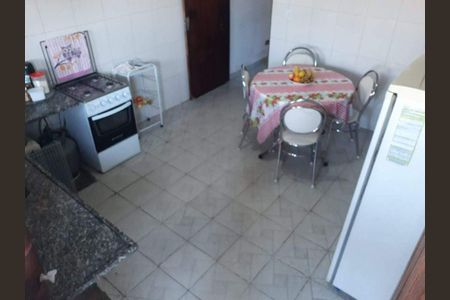 10_photo/94ce5588bd.ceff8192393c33de-ATLAS-8ff559ff-d857-49c7-8f02-28c71e6d6482.jpg de casa à venda com 3 quartos, 130m² em Jardim D'abril, Osasco