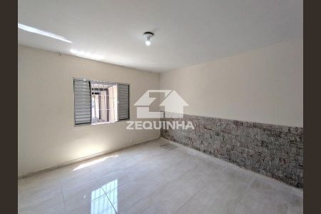 11_photo/94ce5589d1.ceff8192393c33de-ATLAS-e05df663-4553-4f87-81d6-b6a84e095aef.jpg de casa para alugar com 3 quartos, 120m² em Jardim Filipini, Osasco