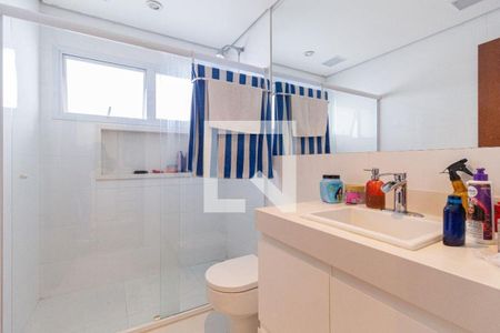 34_photo/94ce558a47.4b1992a7ab35c141-ATLAS-1ff1648e-ca3b-4aa9-bca5-1021bb6ce5a3.jpg de casa à venda com 4 quartos, 370m² em Adalgisa, Osasco