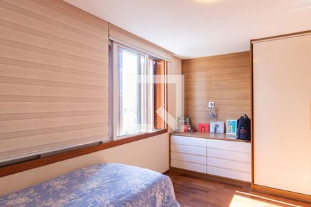 42_photo/94ce558a47.4b1992a7ab35c141-ATLAS-cf3d6e8d-e47e-4ded-8f7f-79647993adcf.jpg de casa à venda com 4 quartos, 370m² em Adalgisa, Osasco