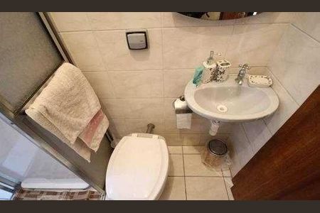 3_photo/94ce558b05.ceff8192393c33de-ATLAS-1f9357fb-cbc2-4d43-8885-31f5ba445c58.jpg de casa para alugar com 3 quartos, 380m² em Adalgisa, Osasco