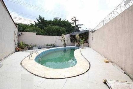 4_photo/94ce558b05.ceff8192393c33de-ATLAS-1fe6da68-ef04-4cd9-81e0-0a8d9ed479e6.jpg de casa para alugar com 3 quartos, 380m² em Adalgisa, Osasco