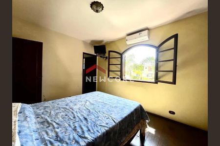 2_photo/94ce558bc3.05acccb2dbb53537-ATLAS-0c08c8df-4c6b-42ce-ae2c-24822e899bd0.jpg de casa de condomínio à venda com 4 quartos, 380m² em Adalgisa, Osasco