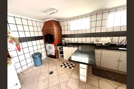 3_photo/94ce558bc3.05acccb2dbb53537-ATLAS-0d0c98d9-db3c-49e0-9d47-20a5947ba3c2.jpg de casa de condomínio à venda com 4 quartos, 380m² em Adalgisa, Osasco