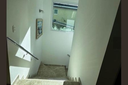 2_photo/94ce558c39.d55b36f64ebf45c1-ATLAS-34cfdf4f-cfdd-48b5-9b6c-9899bfa58451.jpg de casa à venda com 4 quartos, 400m² em Adalgisa, Osasco