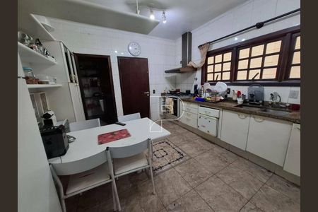 5_photo/94ce558c53.fab4721eb95379fc-ATLAS-0eaae94e-9c6b-4864-ae1c-ccbcbc8b9832.jpg de casa à venda com 4 quartos, 404m² em Adalgisa, Osasco