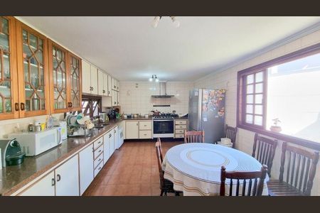 29_photo/94ce558ce3.2832257cbb3df2c4-ATLAS-2192fafa-e174-4e88-82e6-2e3846f63cb9.jpg de casa para alugar com 4 quartos, 377m² em Vila Adalgisa, São Paulo