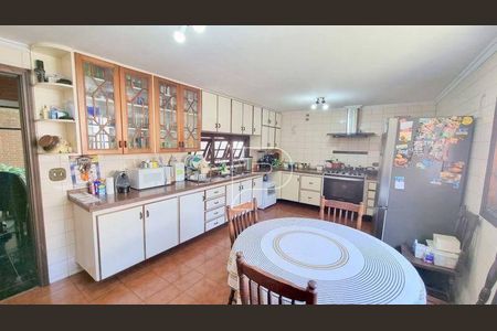 35_photo/94ce558ce3.2832257cbb3df2c4-ATLAS-5c90db98-d8cc-405d-a5ca-c8ddc5ed1473.jpg de casa para alugar com 4 quartos, 377m² em Vila Adalgisa, São Paulo